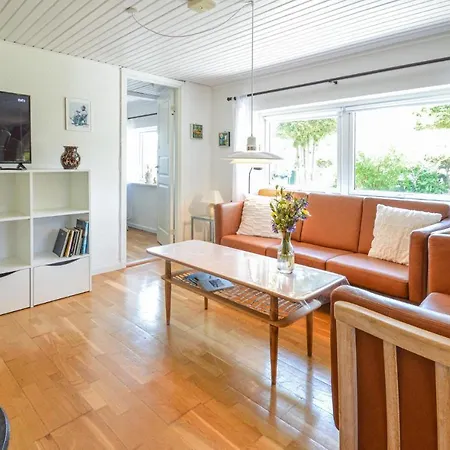 Awesome In W/ 2 Bedrooms
